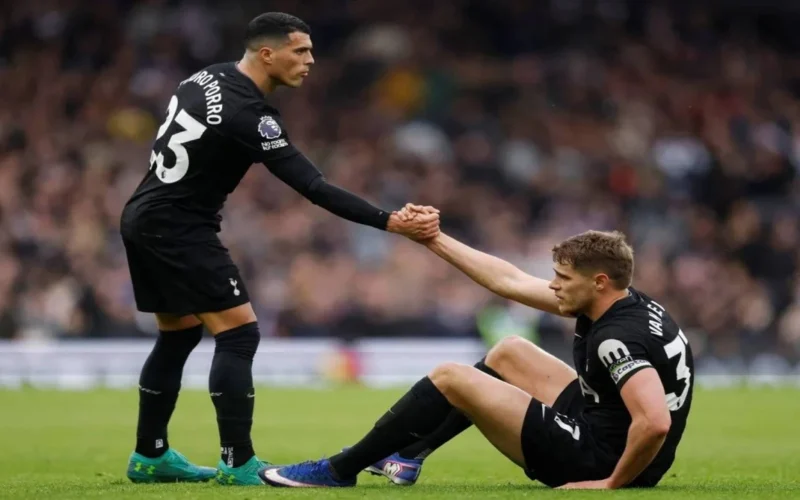 توتنهام يواجه تهديد الخسائر المالية الضخمة وسط صراعه الصعب للبقاء في الدوري